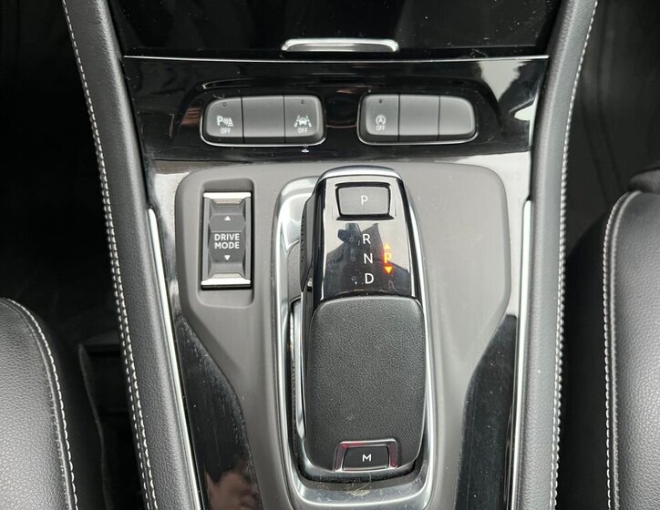 Opel Grandland SUV 1,2 l 96 kw