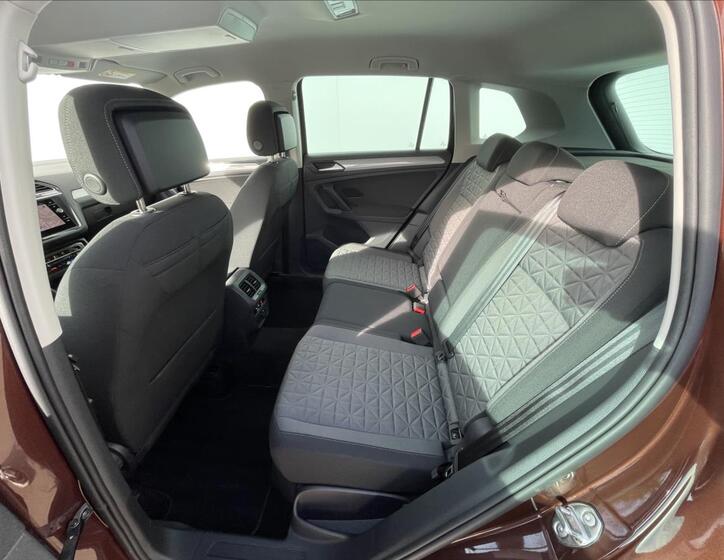 Volkswagen Tiguan 15