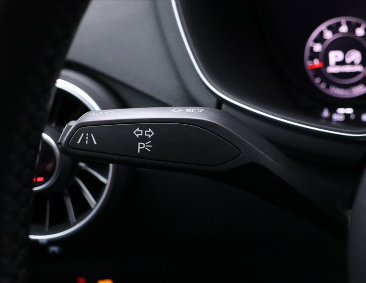 Audi TT Kupé 2,0 l 169 kw