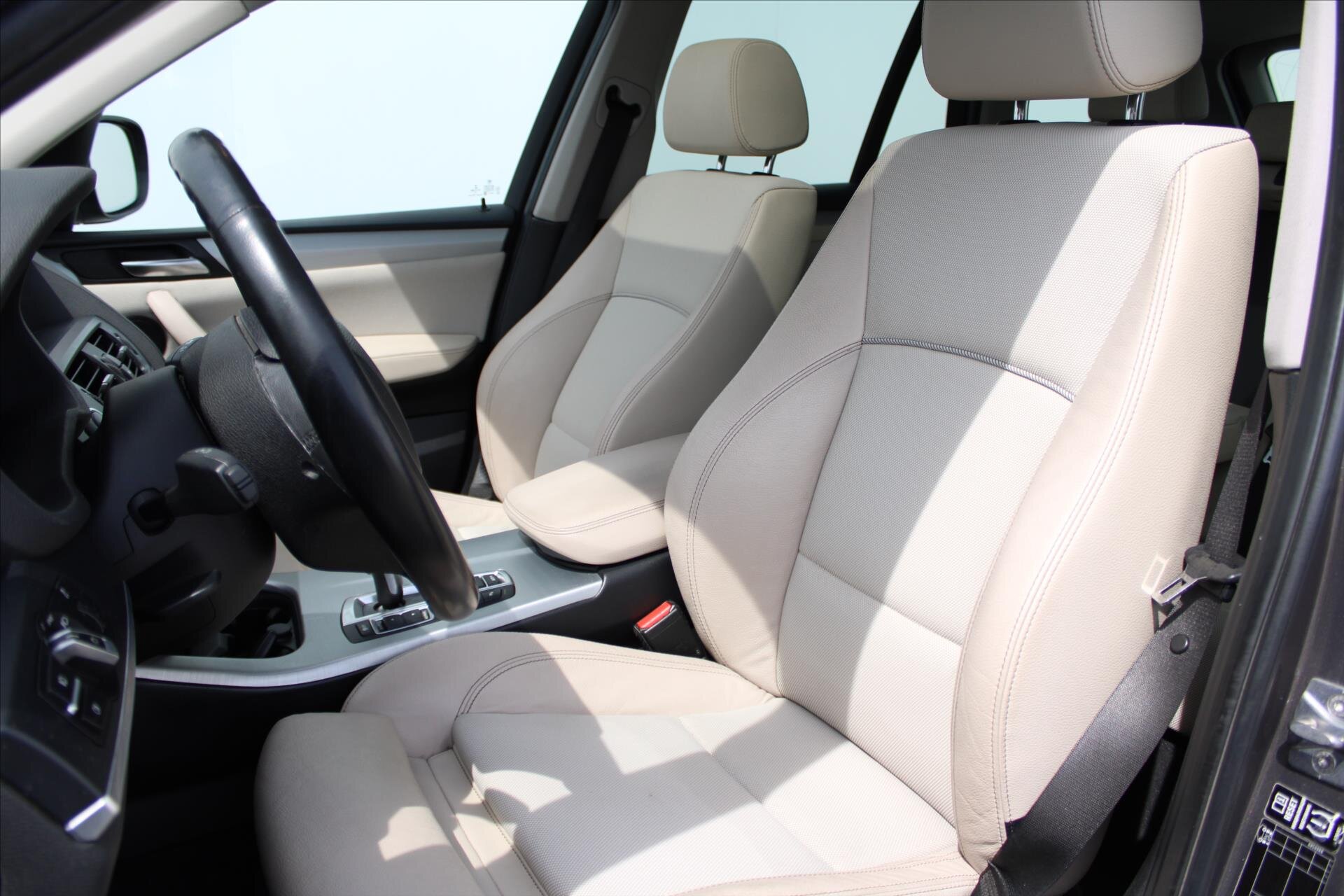 BMW X3 SUV 3,0 l 225 kw