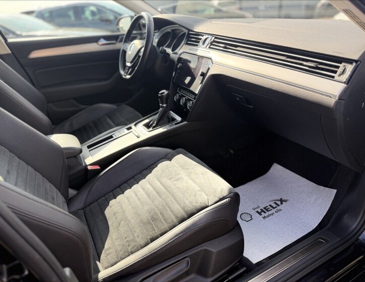 Volkswagen Passat Sedan / Limuzína 2,0 l 110 kw