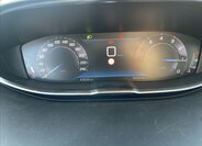 Peugeot 3008 MPV 1,2 l 96 kw