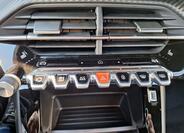 Peugeot 2008 13