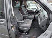 Volkswagen Multivan 19