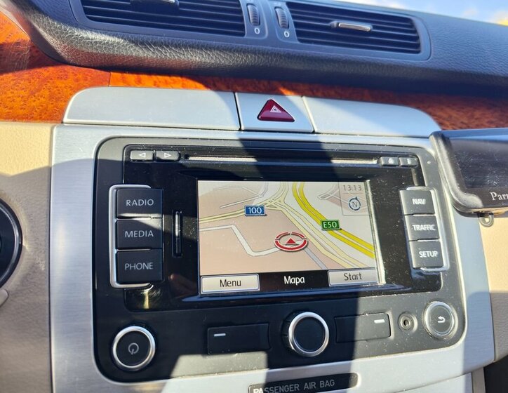 Volkswagen Passat Kombi 2,0 l 103 kw