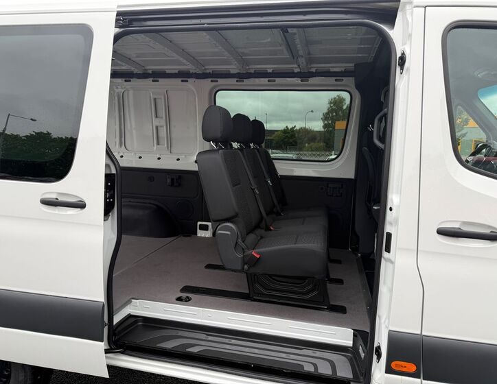 Mercedes-Benz Sprinter 6