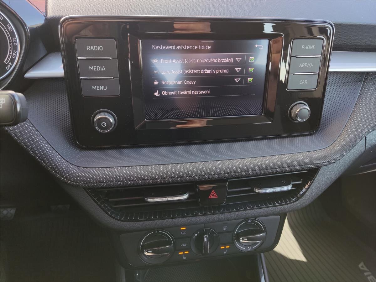 Škoda Fabia Hatchback 999,0 59 kw