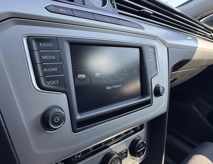 Volkswagen Passat 26