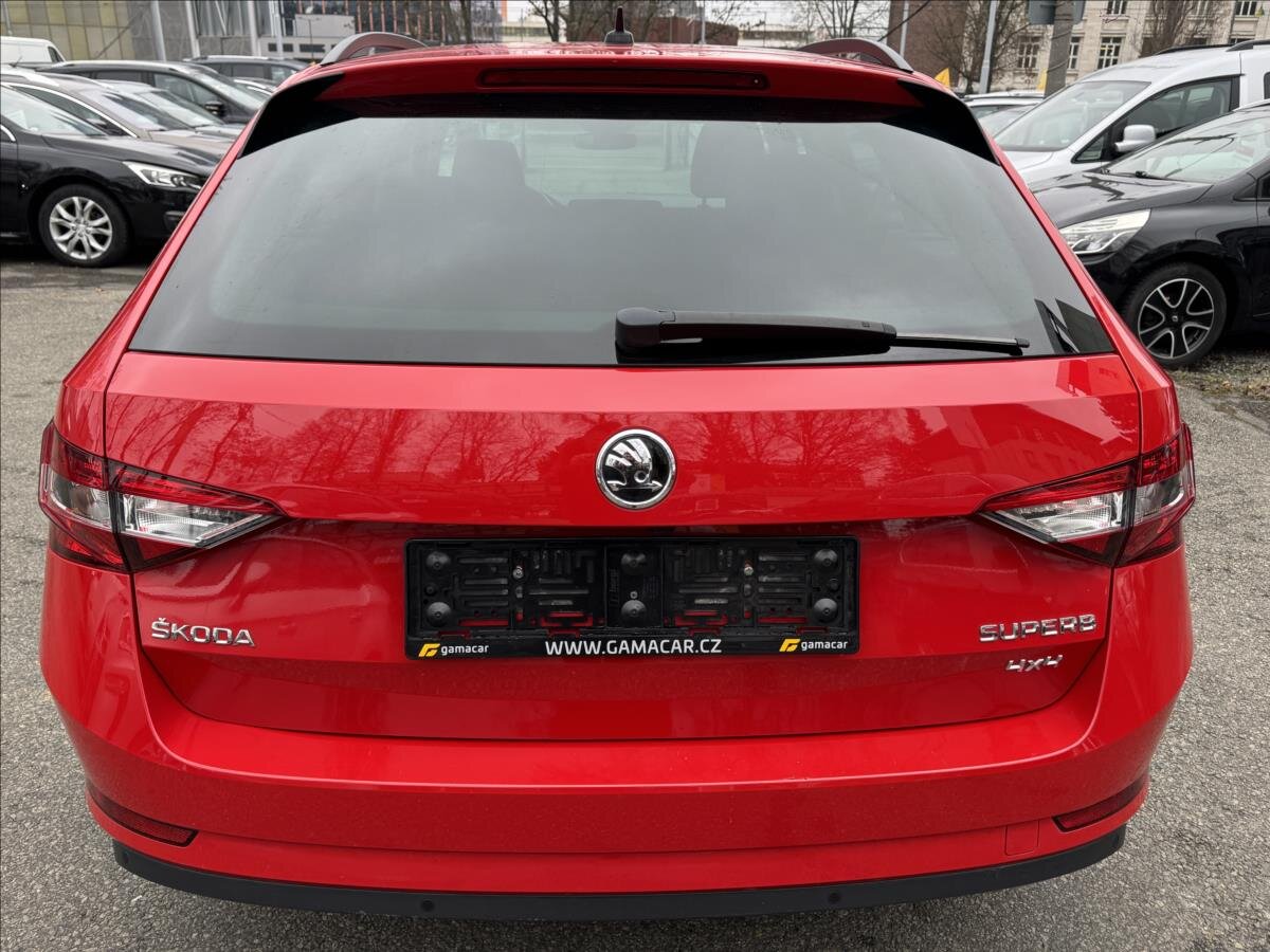 Škoda Superb Kombi 2,0 l 110 kw