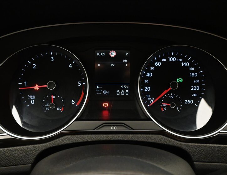 Volkswagen Passat Kombi 2,0 l 110 kw