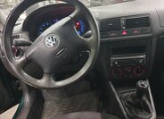 Volkswagen Golf Hatchback 1,6 l 77 kw