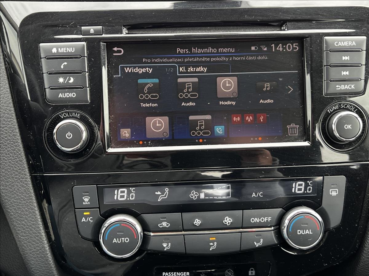 Nissan Qashqai SUV / Terénní 1,3 l 103 kw