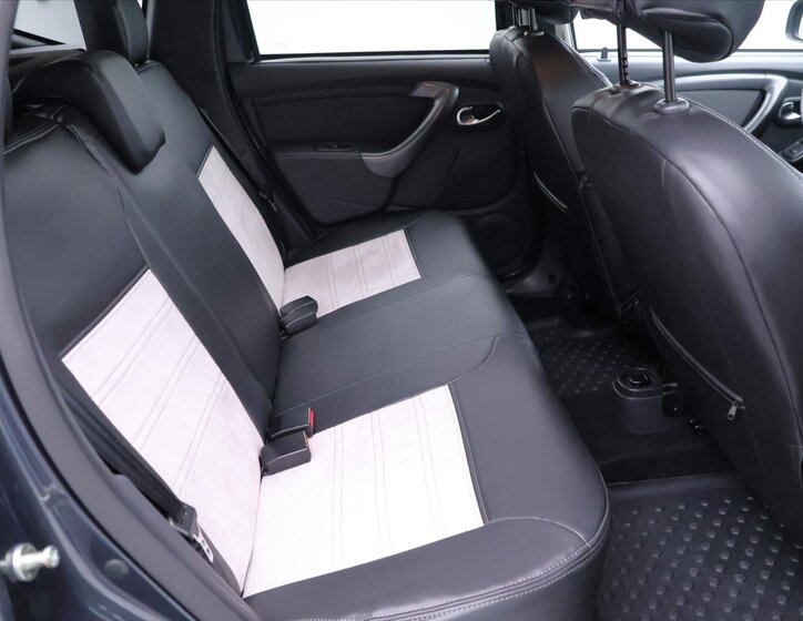 Dacia Duster SUV 1,6 l 84 kw