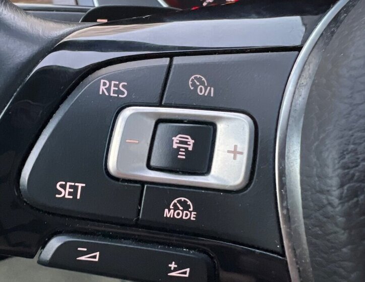 Volkswagen Passat Kombi 0,0 0