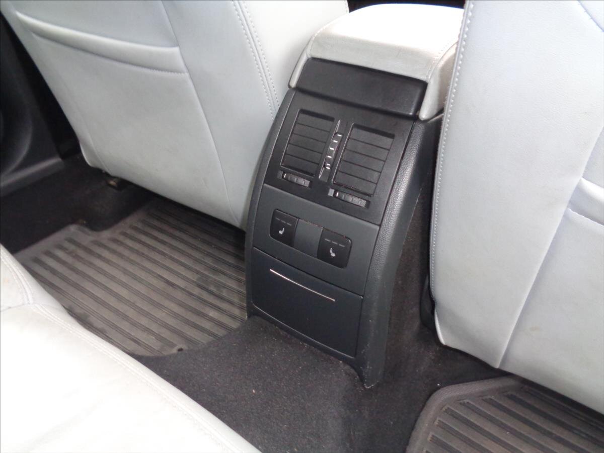 Škoda Octavia Kombi 2,0 l 103 kw