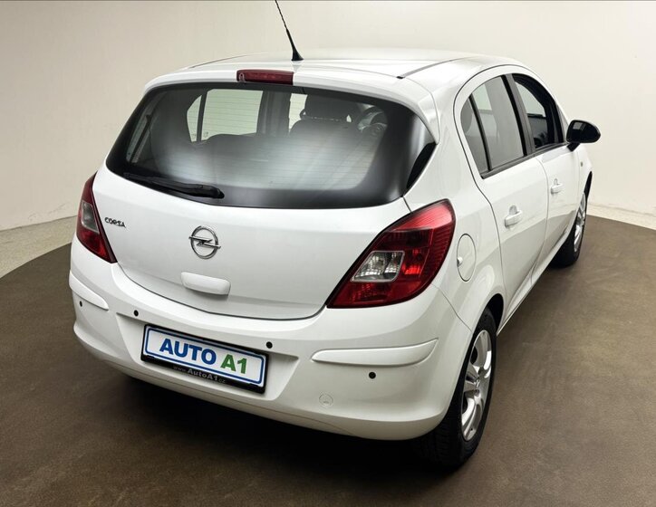 Opel Corsa Hatchback 1,2 l 63 kw