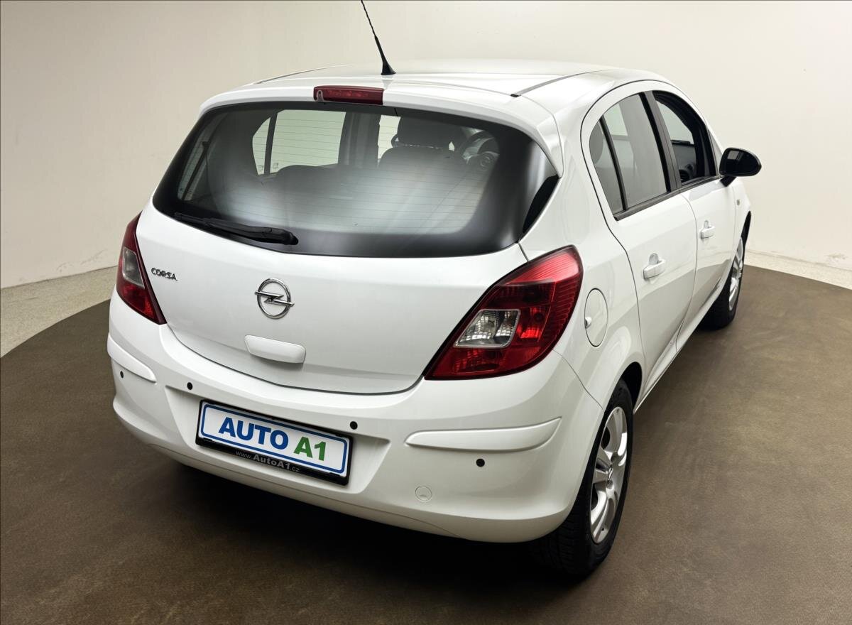 Opel Corsa Hatchback 1,2 l 63 kw
