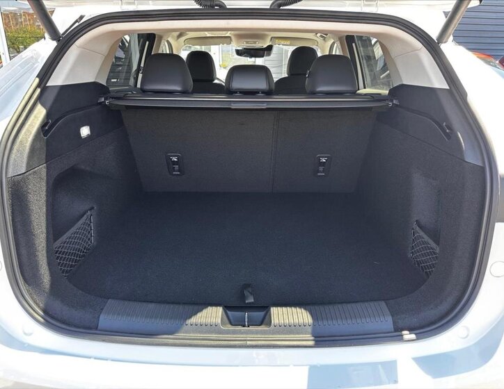 MG HS SUV 1,5 l 125 kw