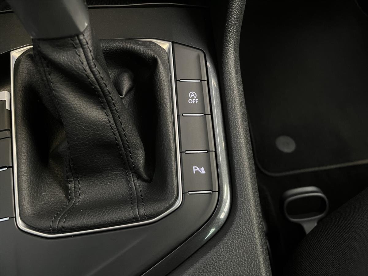 Volkswagen Tiguan SUV / Terénní 1,5 l 110 kw