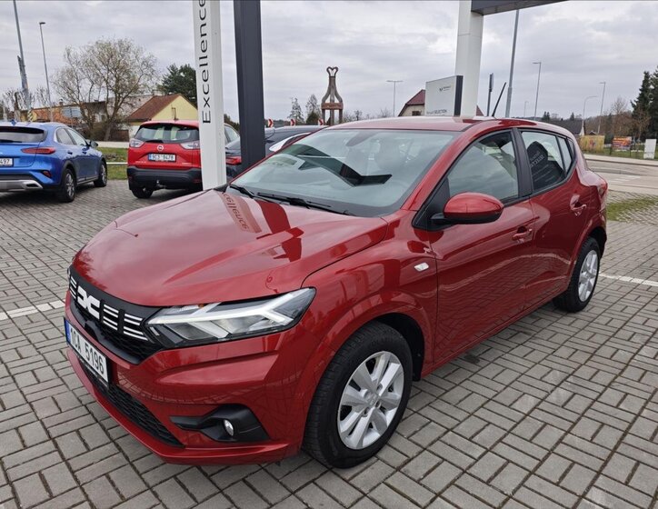 Dacia Sandero Hatchback 999,0 67 kw