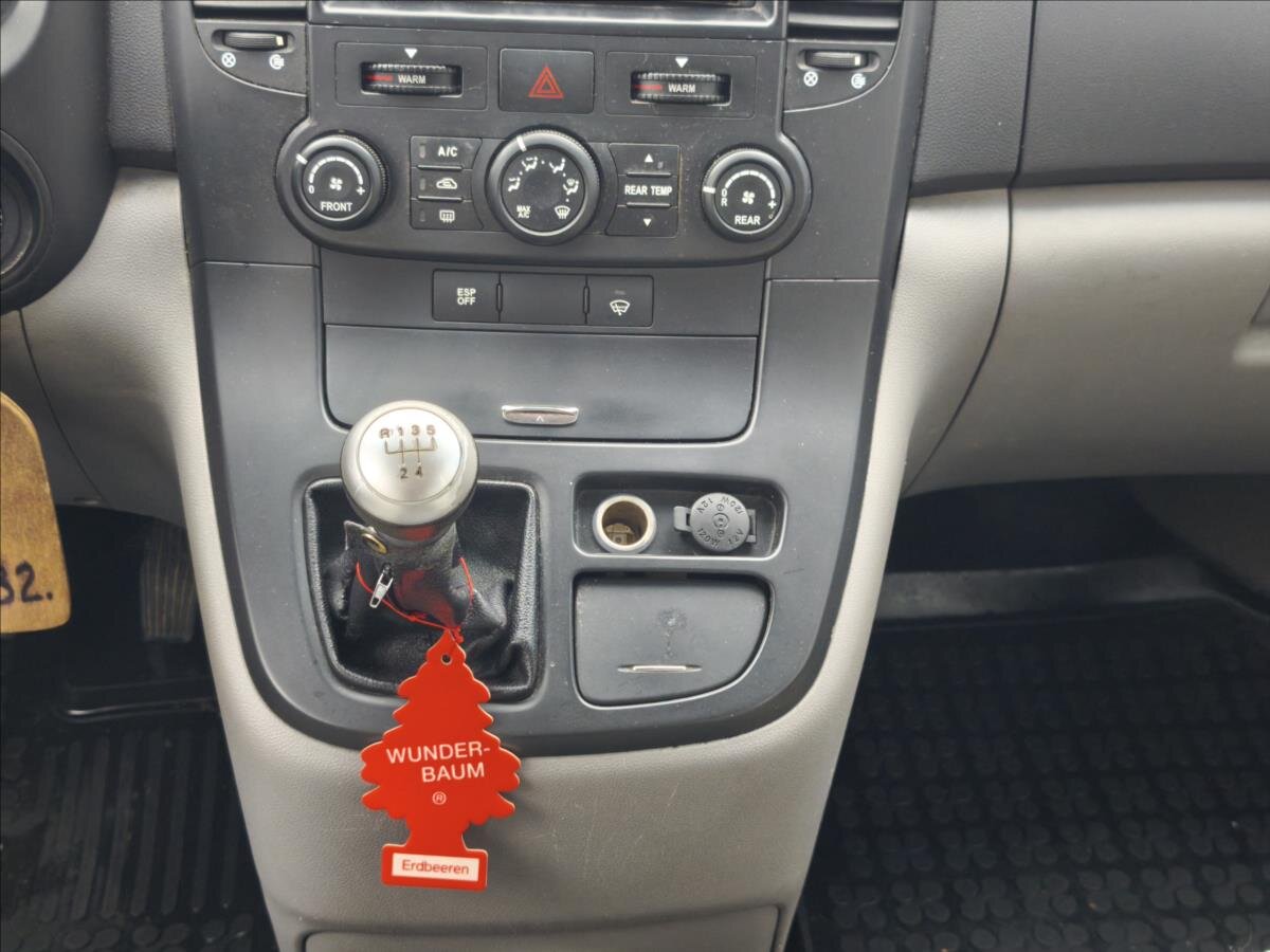 KIA Carnival MPV 2,9 l 136 kw