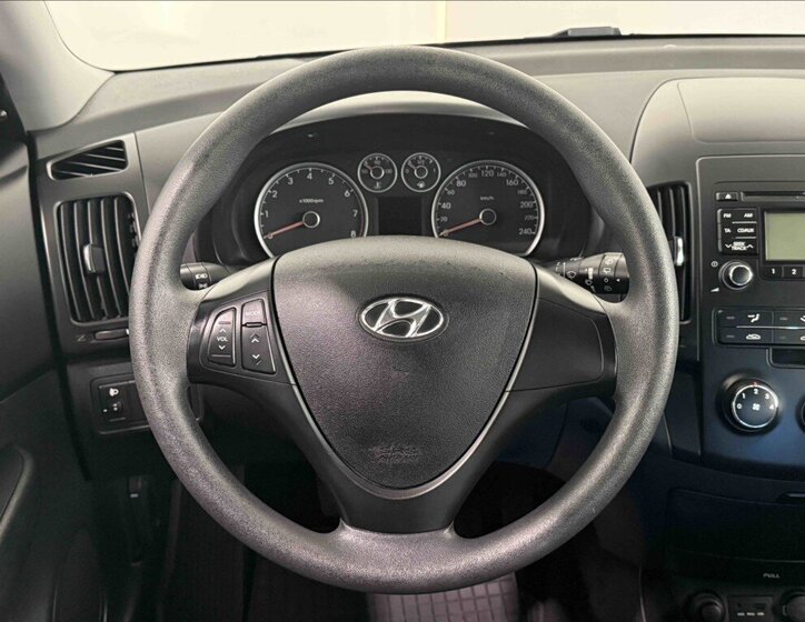 Hyundai i30 10