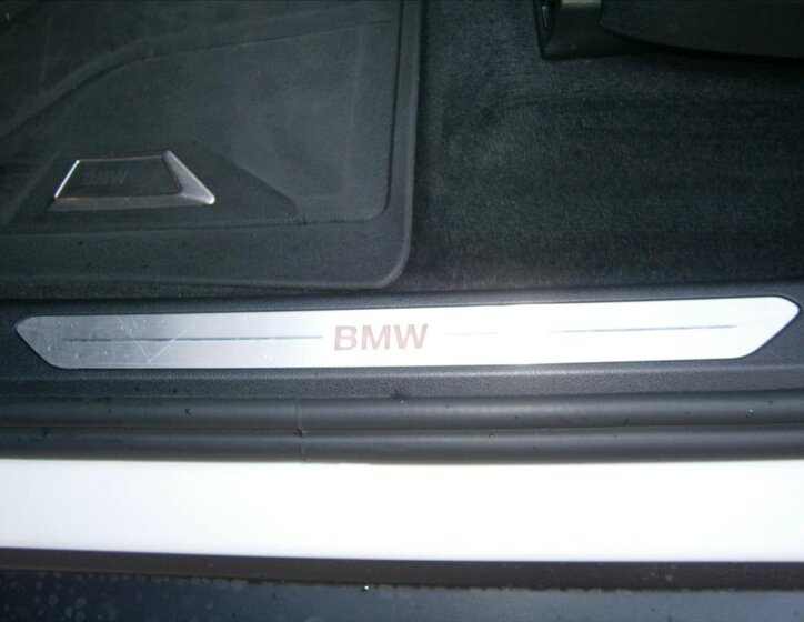 BMW X5 Kombi 3,0 l 195 kw