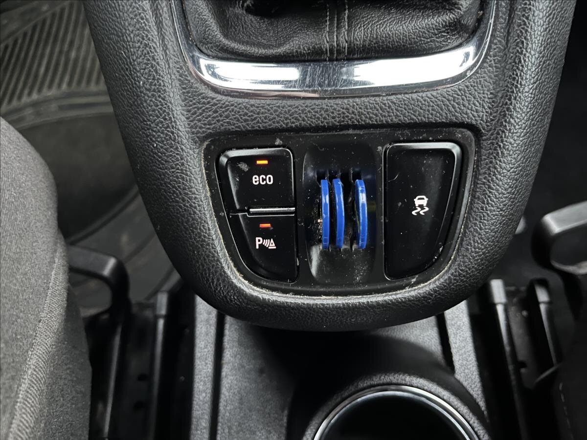 Opel Zafira MPV 1,6 l 100 kw