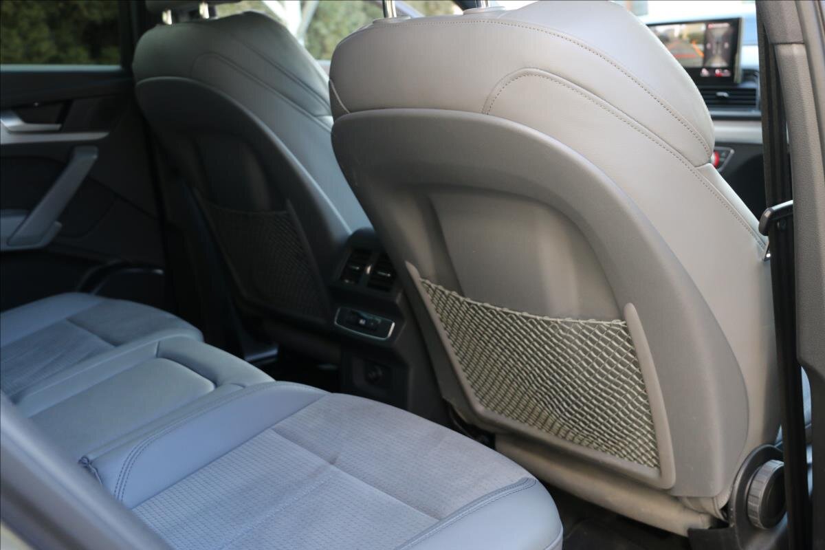 Audi Q5 SUV 2,0 l 150 kw