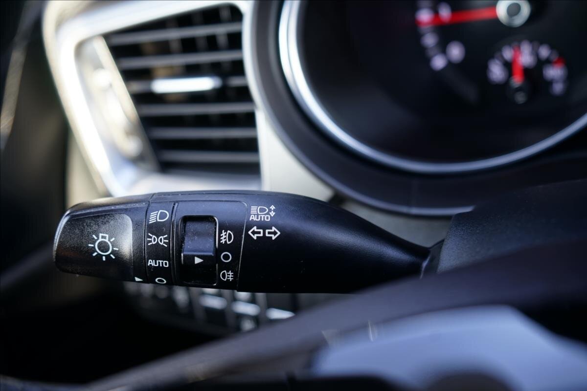 KIA Ceed Hatchback 998,0 73 kw