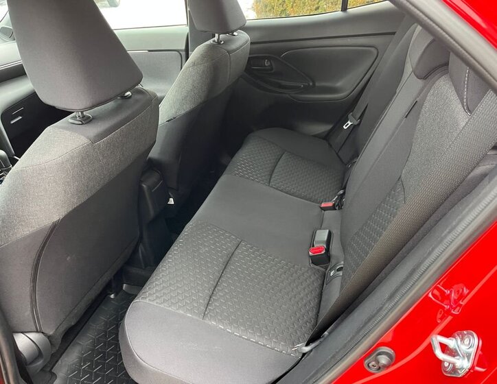 Toyota Yaris Cross SUV 1,5 l 68 kw