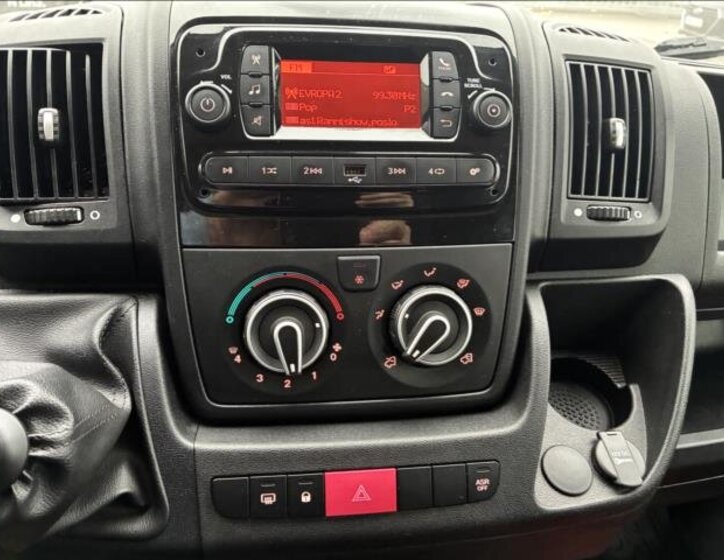 Opel Movano Skříň 2,2 l 103 kw