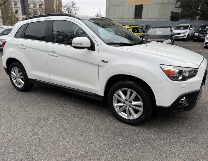 Mitsubishi ASX SUV 1,8 l 110 kw