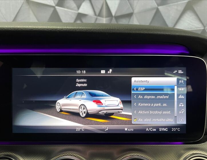 Mercedes-Benz Třídy E 17