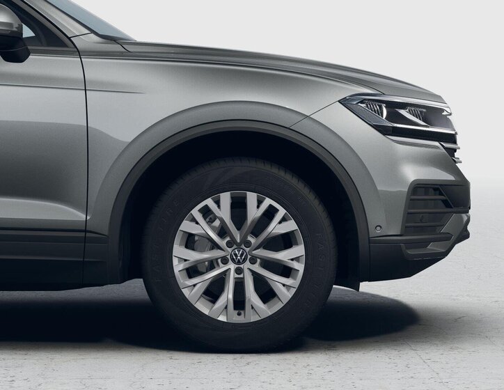 Volkswagen Touareg 5