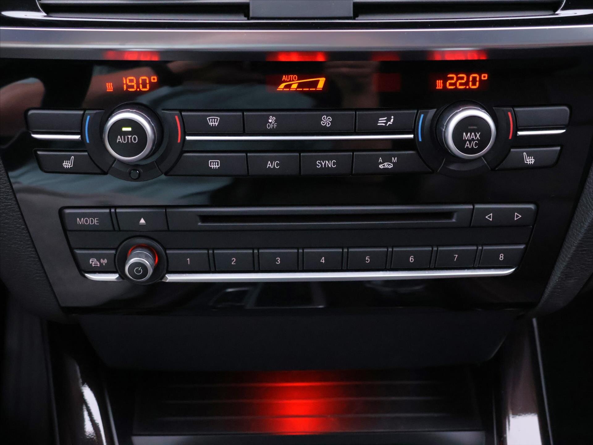 BMW X4 SUV 2,0 l 140 kw