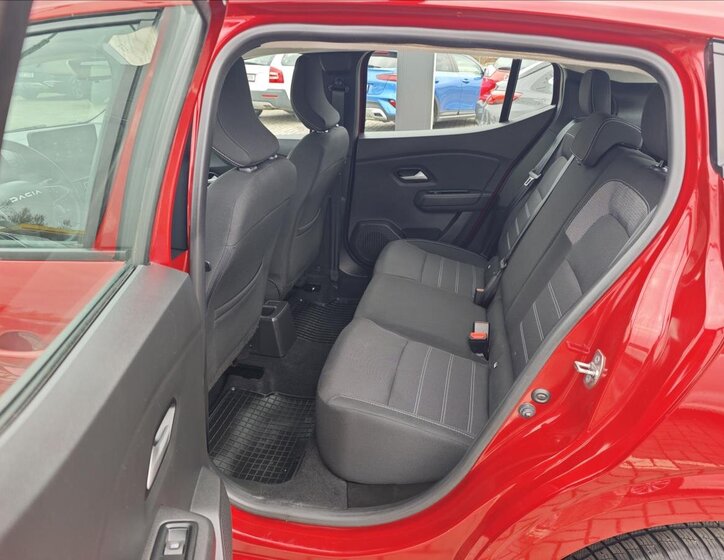 Dacia Sandero Hatchback 999,0 67 kw