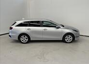 KIA Ceed 4
