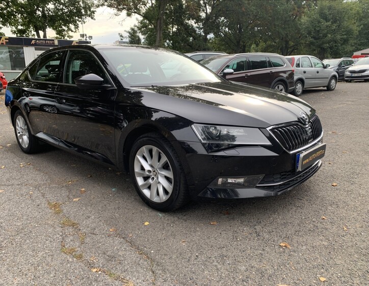 Škoda Superb 3