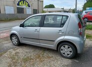 Daihatsu Sirion Hatchback 998,0 51 kw