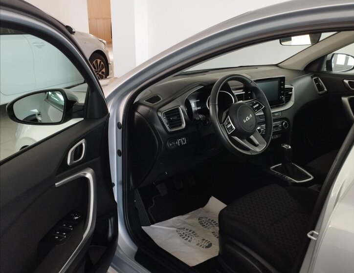 KIA Ceed Hatchback 998,0 74 kw