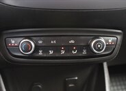 Opel Crossland X MPV 1,2 l 61 kw