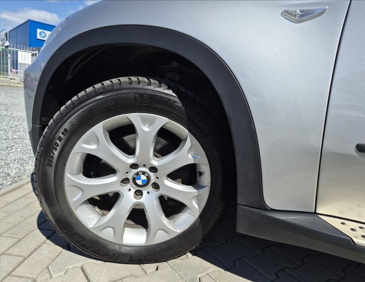 BMW X5 SUV / Terénní 3,0 l 173 kw