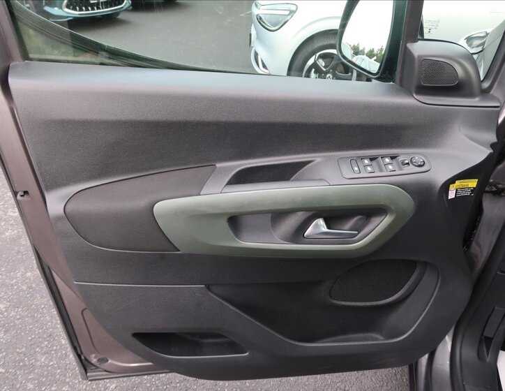 Citroën Berlingo MPV 1,5 l 96 kw