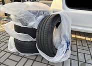 Toyota Corolla Sedan 1,5 l 92 kw