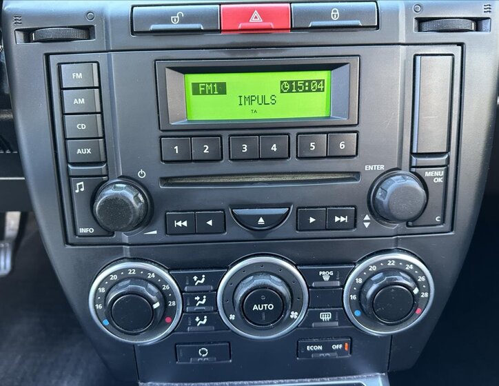 Land Rover Freelander SUV 2,2 l 112 kw