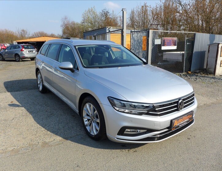 Volkswagen Passat Kombi 2,0 l 110 kw