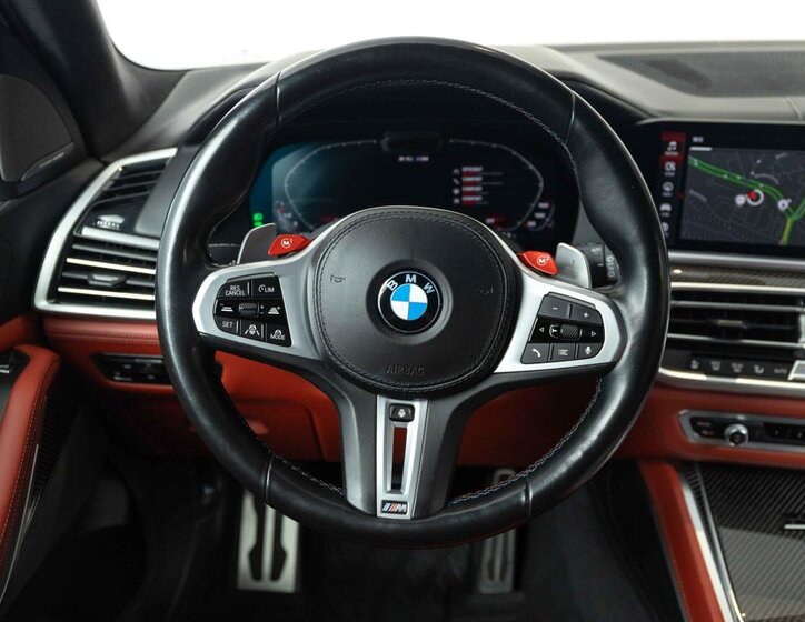 BMW X5 SUV / Terénní 4,4 l 441 kw