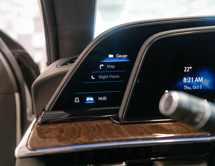 Cadillac Escalade 26