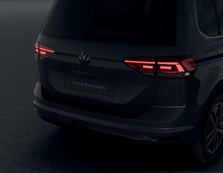 Volkswagen Touran MPV 1,5 l 110 kw